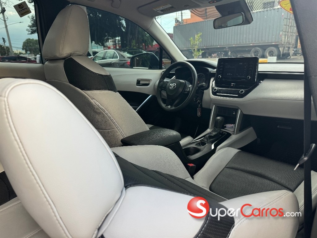 2022 Toyota Corolla Cross — foto 7 / 11
