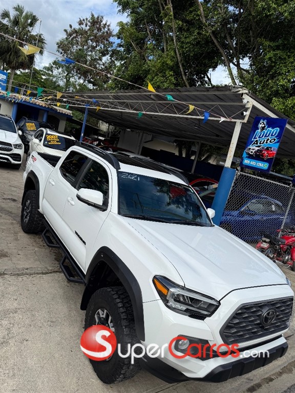 2021 Toyota Tacoma TRD OFF ROAD — foto 6 / 11