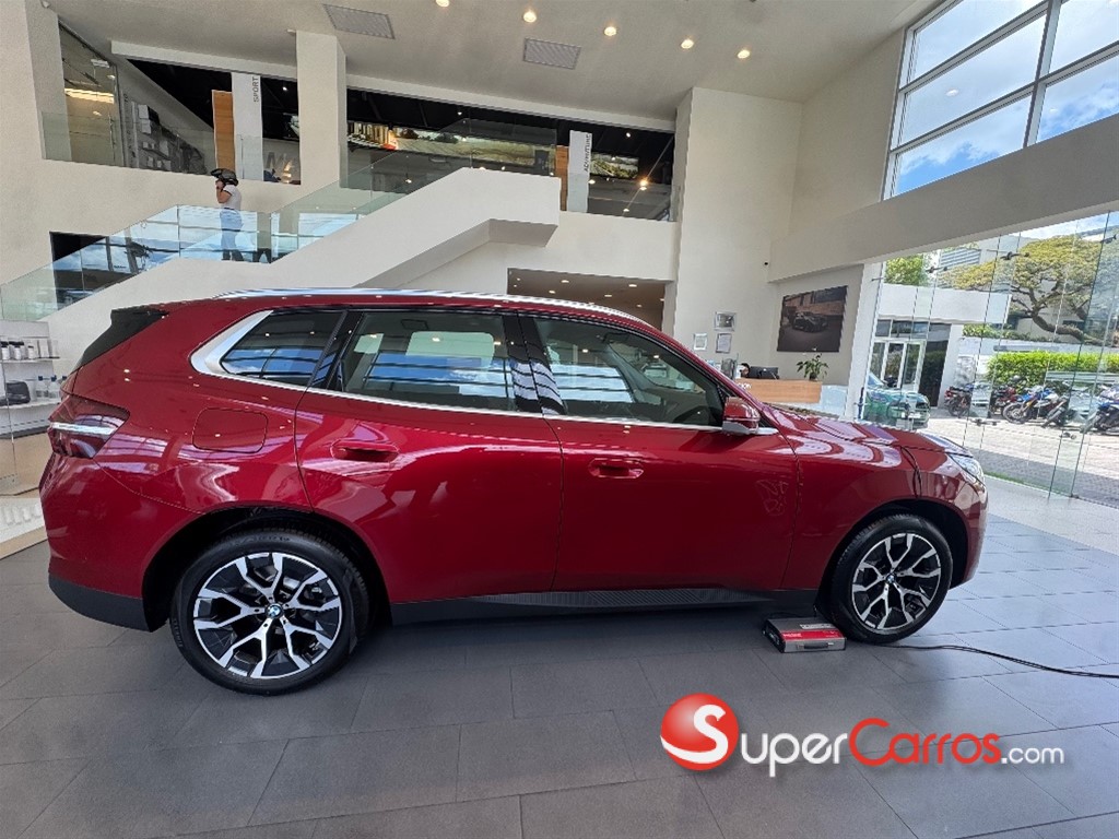 2026 BMW X 3 SDrive 20i XLine — foto 3 / 12