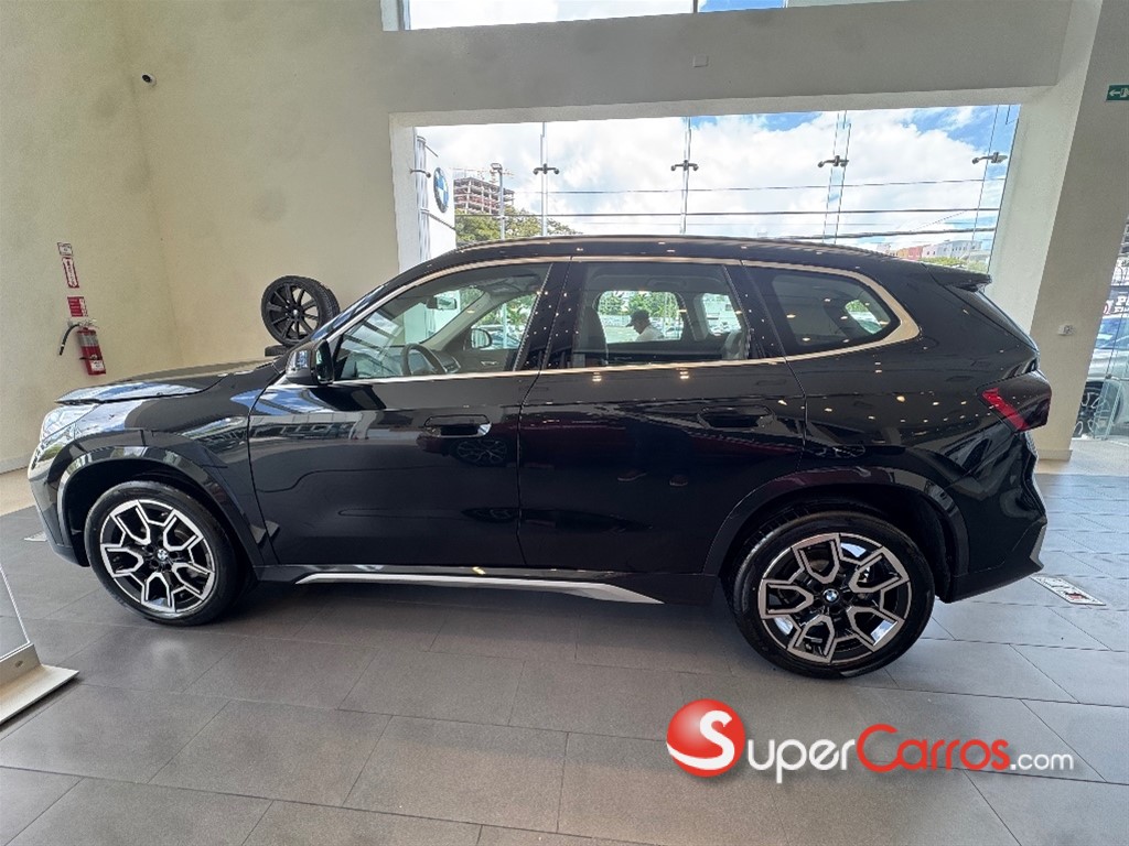 2026 BMW X 1 1.8i S DRIVE — foto 6 / 12