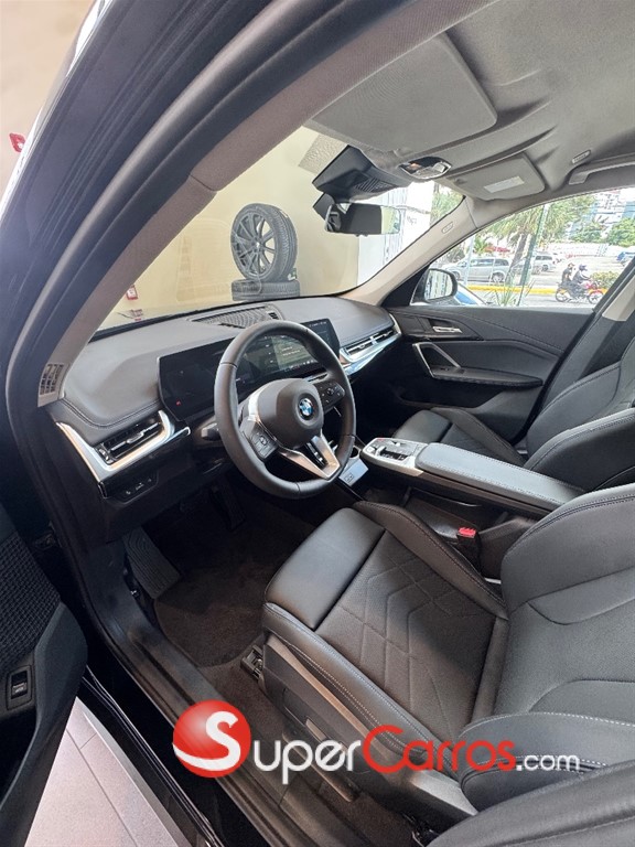 2026 BMW X 1 1.8i S DRIVE — foto 9 / 12
