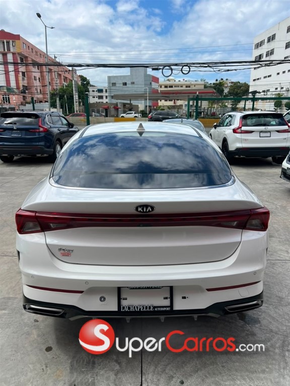 2020 Kia K-5 Prestige — foto 11 / 12