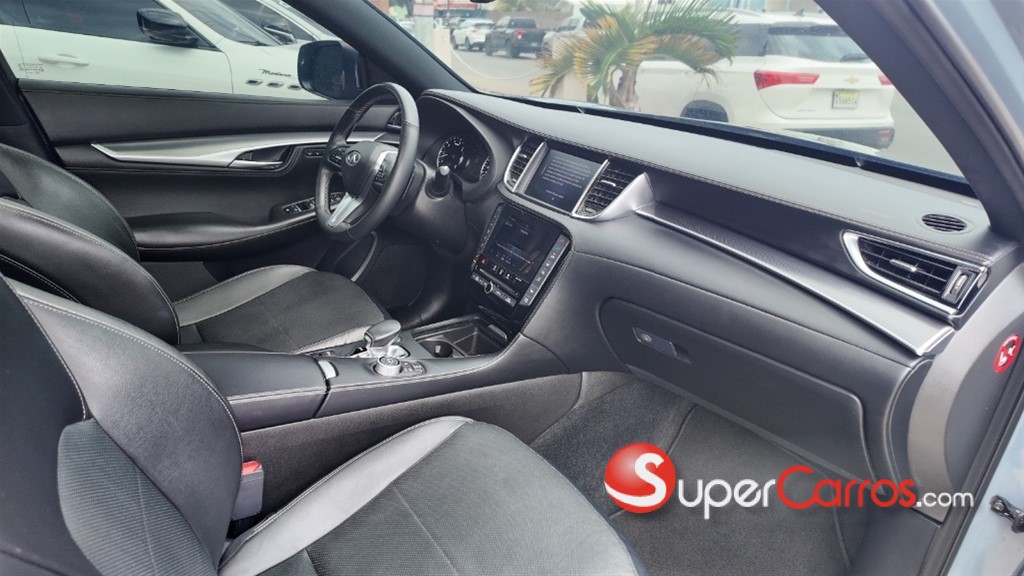 2023 Infiniti QX-55 Essential Plus — foto 9 / 12