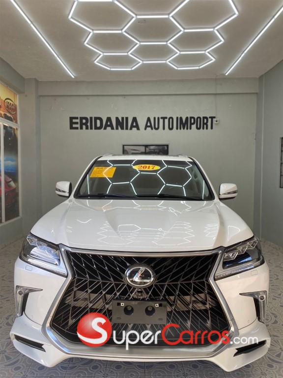 2017 Lexus LX 570 Sport — foto 2 / 8