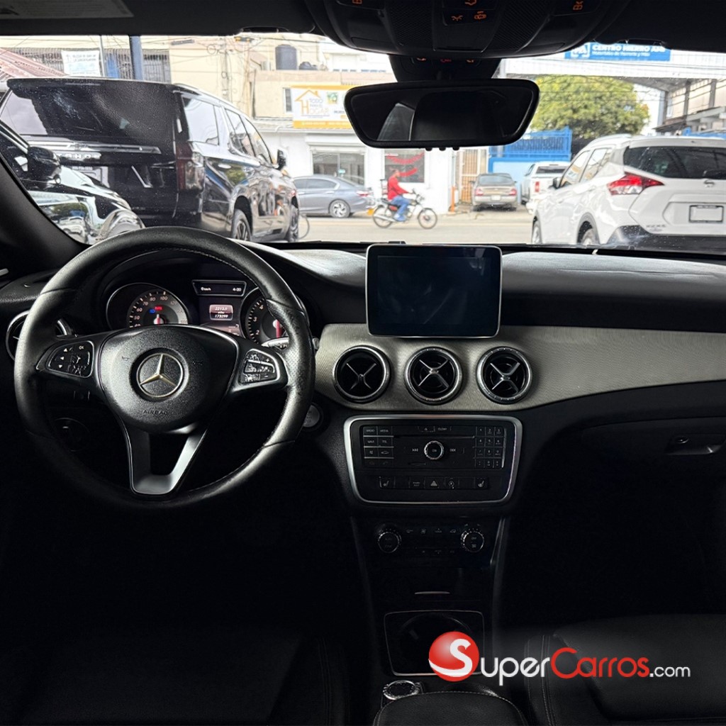 2016 Mercedes-Benz Clase CLA 250 — foto 4 / 9