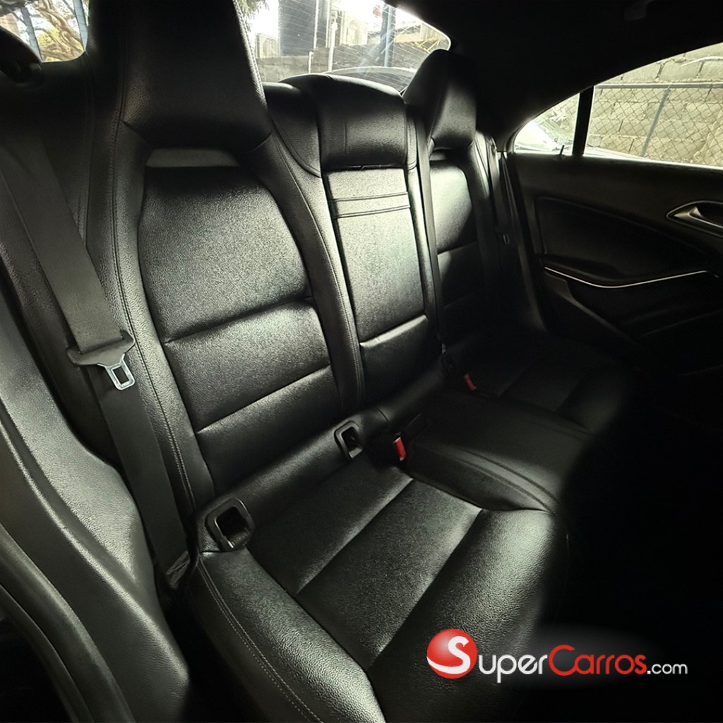 2016 Mercedes-Benz Clase CLA 250 — foto 7 / 9