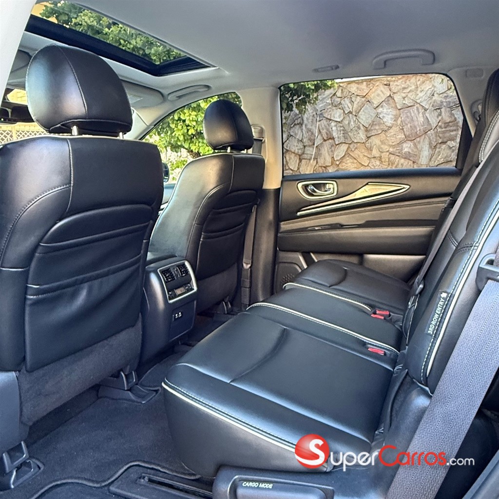 2020 Infiniti QX-60 LUXE — foto 7 / 12