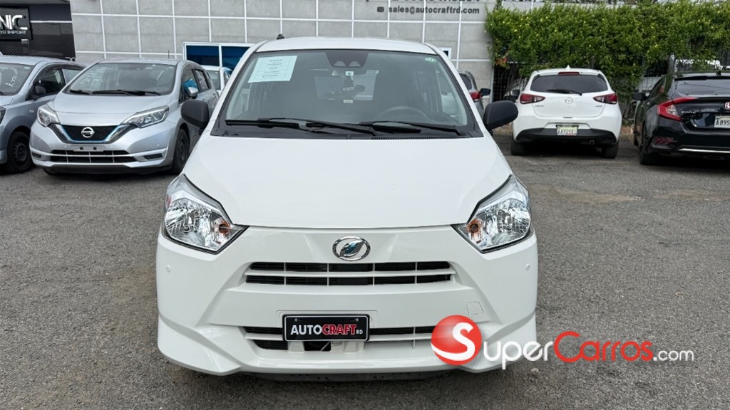 2021 Daihatsu Mira — foto 10 / 12