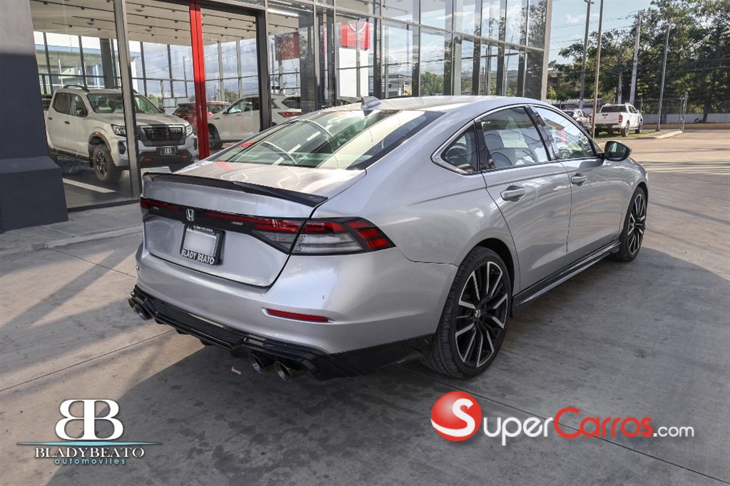 2024 Honda Accord EX — foto 8 / 12