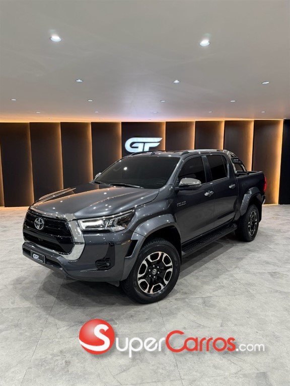 2025 Toyota Hilux WIDE TREAD