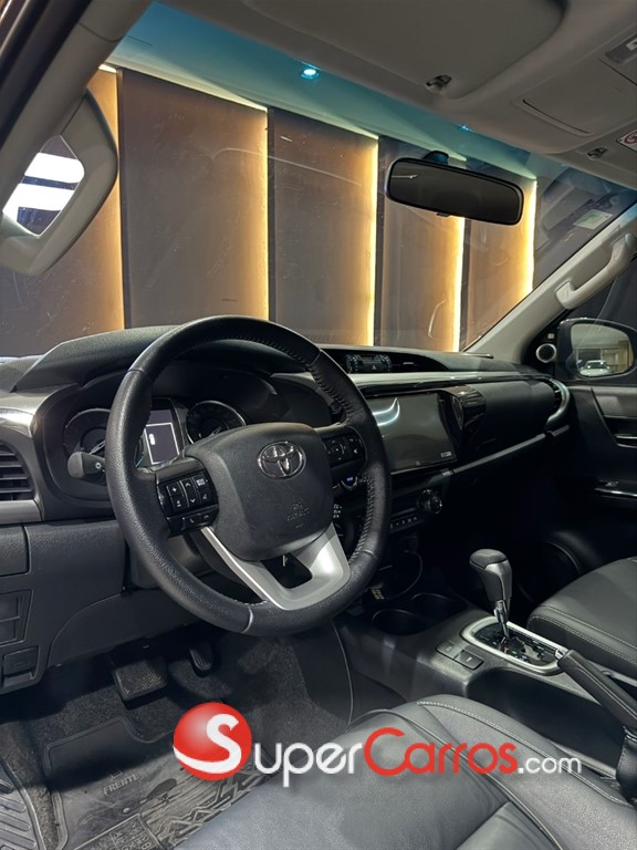2025 Toyota Hilux WIDE TREAD — foto 7 / 11