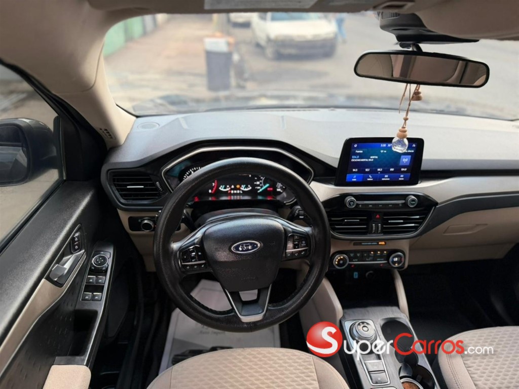 2020 Ford Escape SE Ecoboost — foto 8 / 11