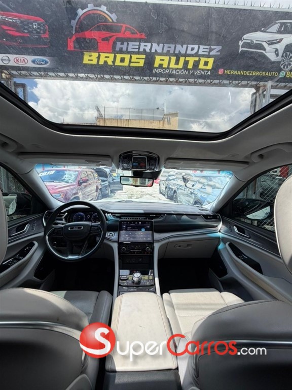 2021 Jeep Grand Cherokee Overland — foto 4 / 10