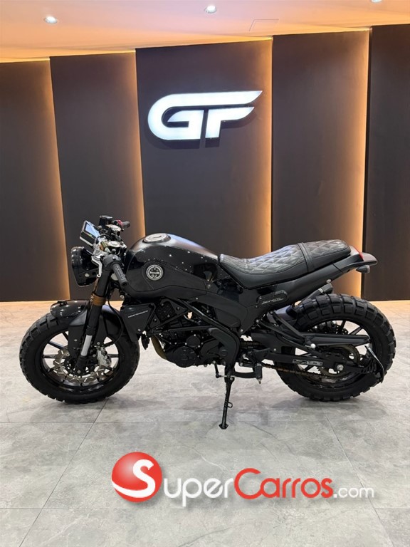 2023 Benelli Leoncino 250 — foto 3 / 10
