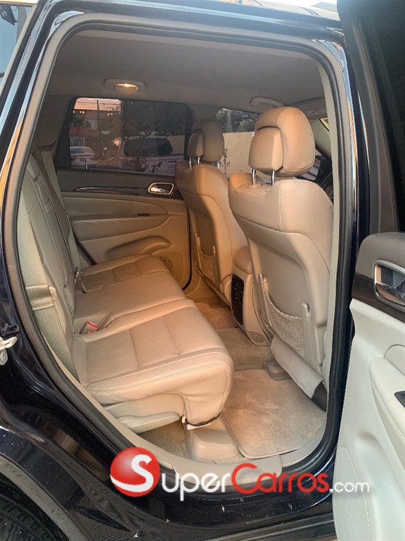 2011 Jeep Cherokee Laredo — foto 5 / 7