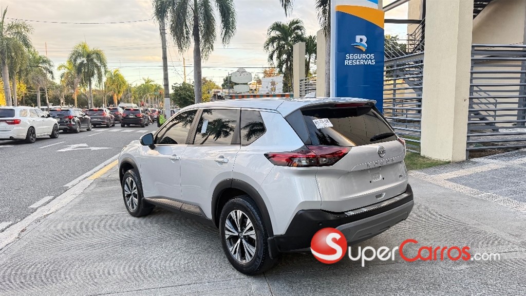 2022 Nissan Rogue SV FULL — foto 10 / 10