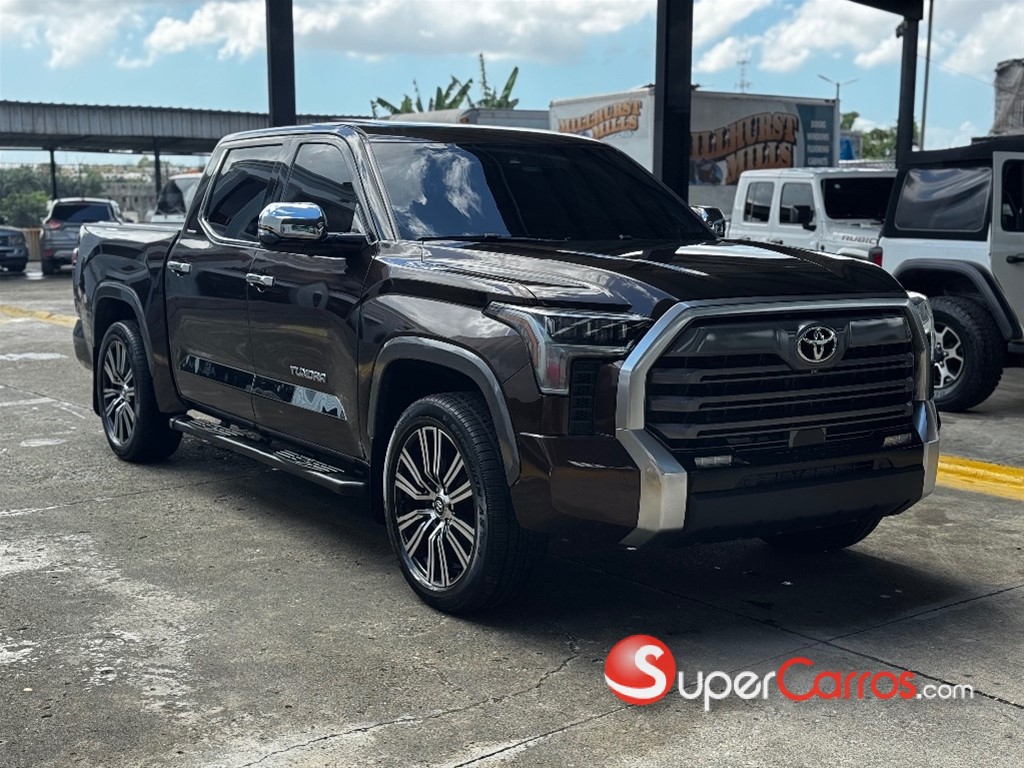 2022 Toyota Tundra LIMITED — foto 3 / 10