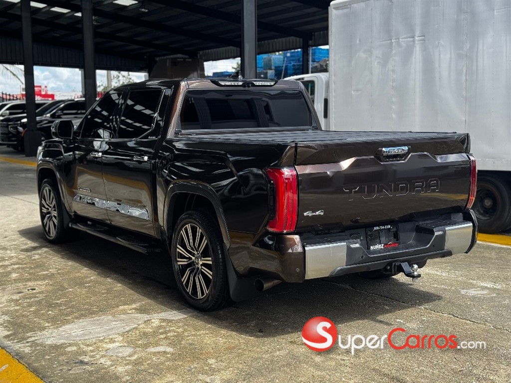 2022 Toyota Tundra LIMITED — foto 6 / 10