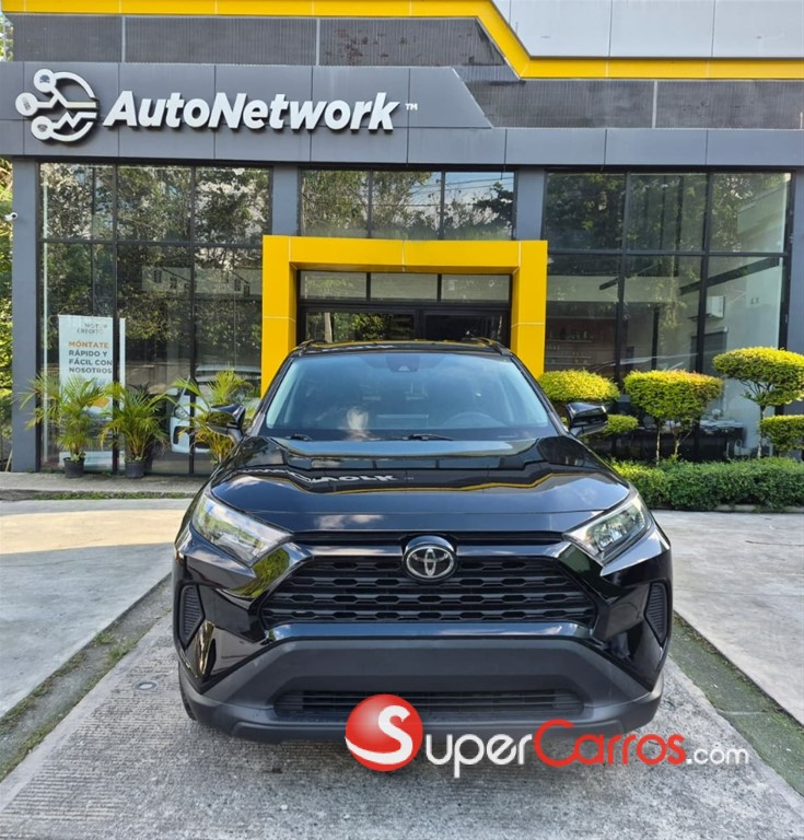 2021 Toyota RAV4 LE — foto 3 / 12