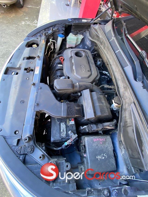 2018 Hyundai Santa Fe — foto 8 / 9