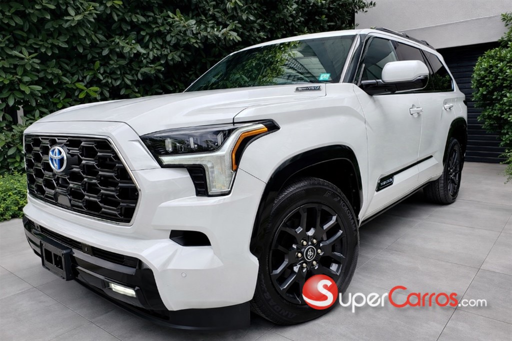 2023 Toyota Sequoia Platinium