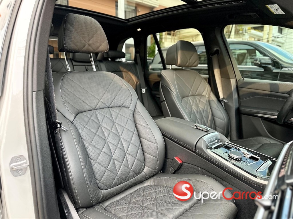 2024 BMW X 5 XDRIVE 40i M PACKAGE — foto 8 / 12