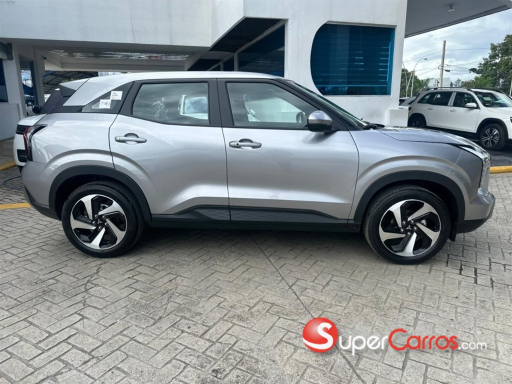 2026 Mitsubishi Motors Outlander Sport — foto 11 / 12