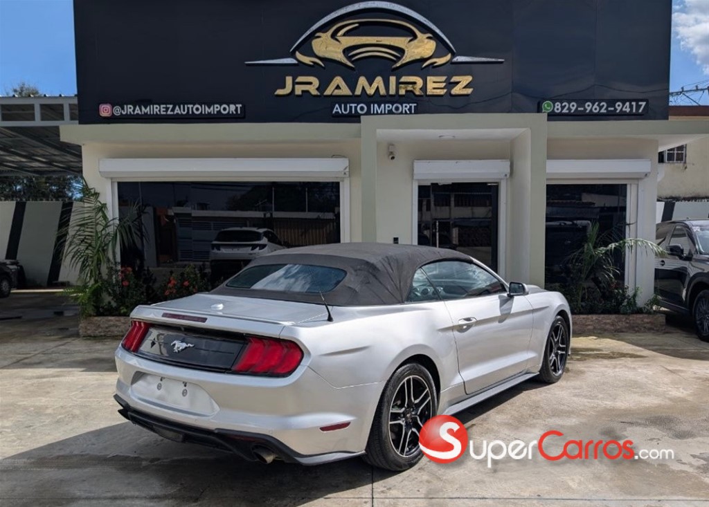 2019 Ford Mustang Ecoboost Premium — foto 4 / 11