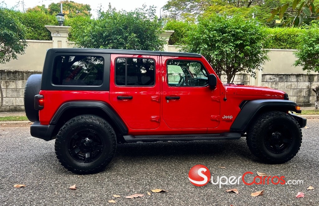 2021 Jeep Wrangler Unlimited Sport — foto 8 / 12