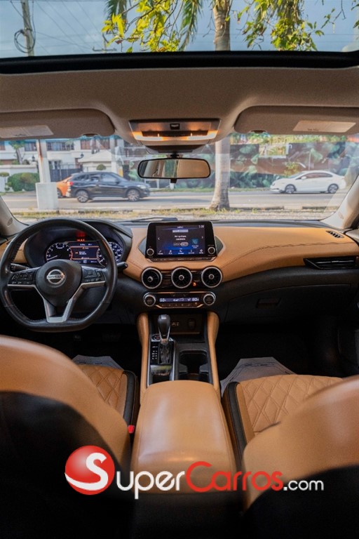 2020 Nissan Sentra SV — foto 8 / 12