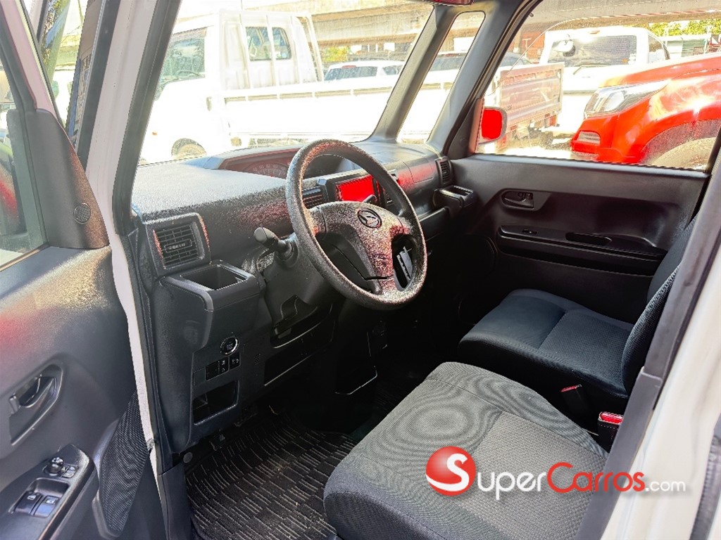 2021 Daihatsu Hijet — foto 2 / 8