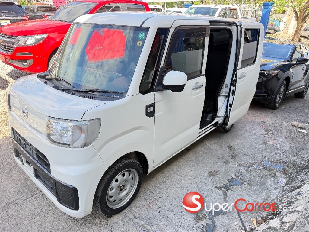 2021 Daihatsu Hijet — foto 8 / 8