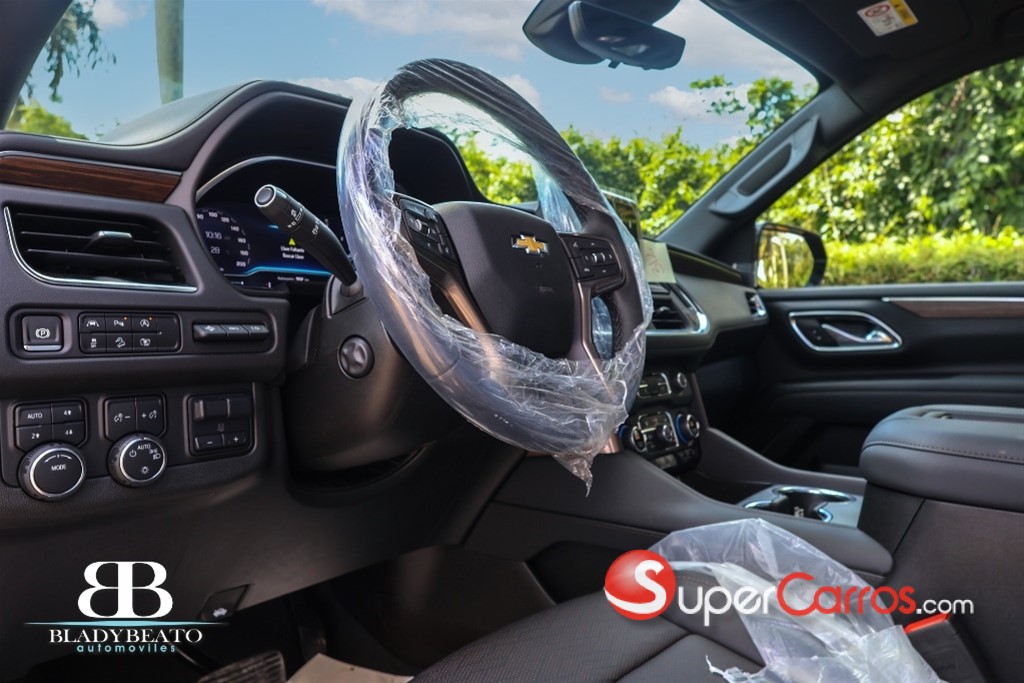 2024 Chevrolet Tahoe Highcountry Duramax — foto 8 / 12