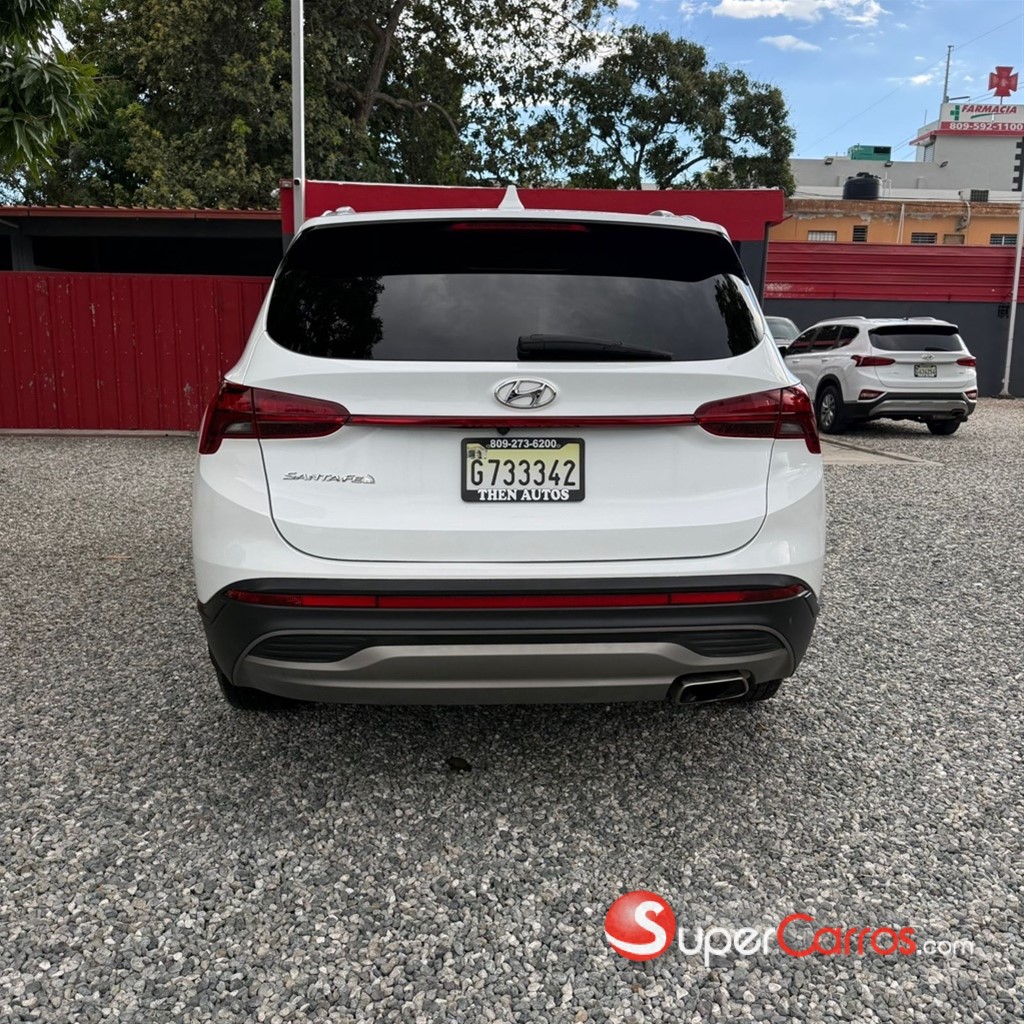 2021 Hyundai Santa Fe SE — foto 5 / 12