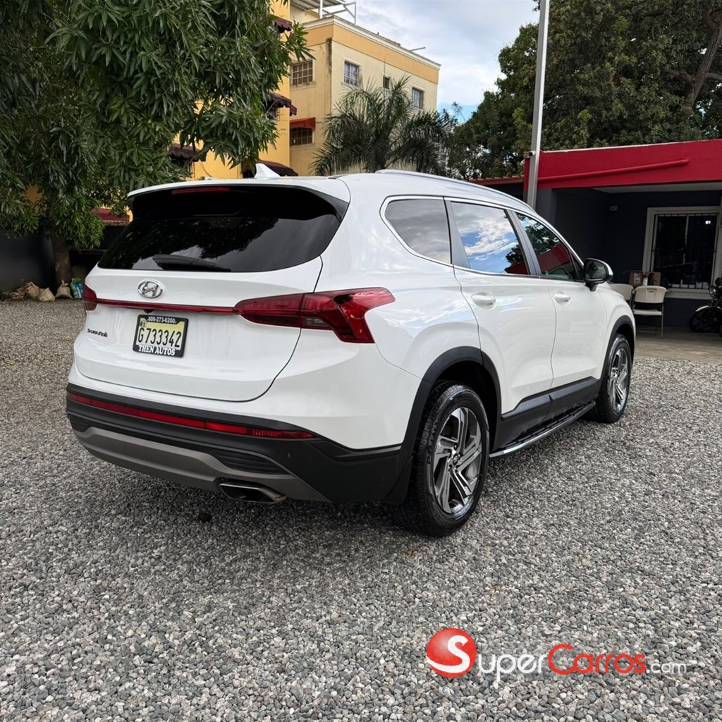 2021 Hyundai Santa Fe SE — foto 6 / 12