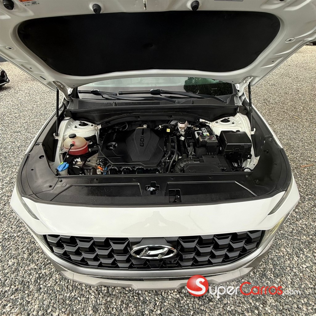 2021 Hyundai Santa Fe SE — foto 12 / 12