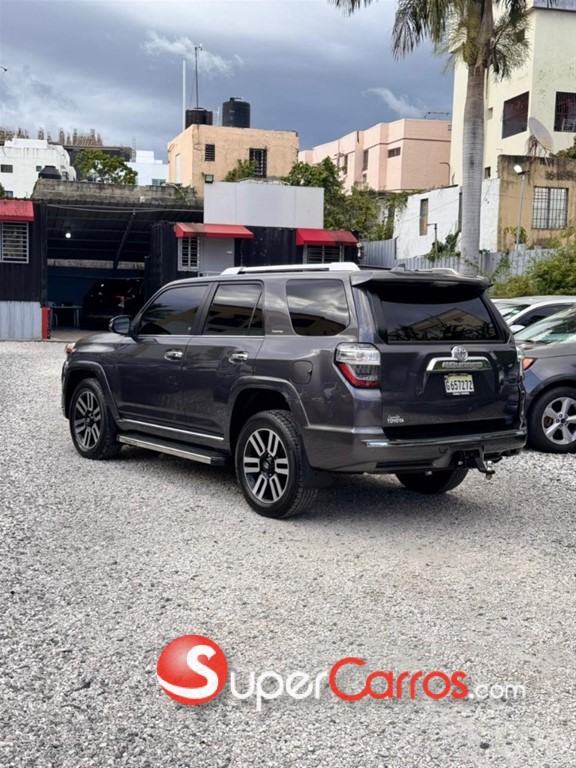 2022 Toyota 4 Runner Limited — foto 4 / 10