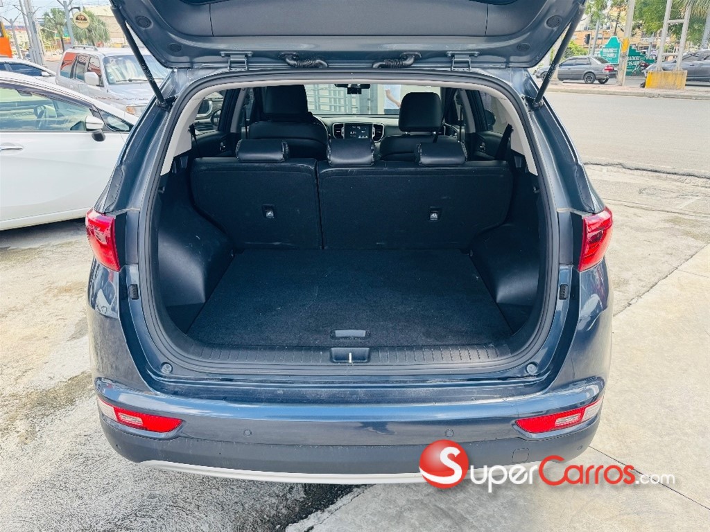 2020 Kia Sportage — foto 9 / 12