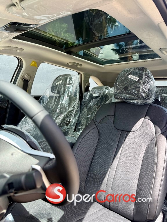 2027 Kia Sorento Limited — foto 10 / 12