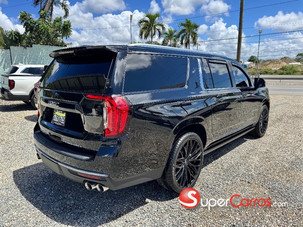 2023 GMC Yukon — foto 4 / 12