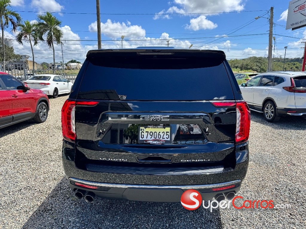 2023 GMC Yukon — foto 6 / 12