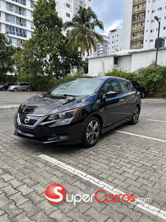 2020 Nissan Leaf SV
