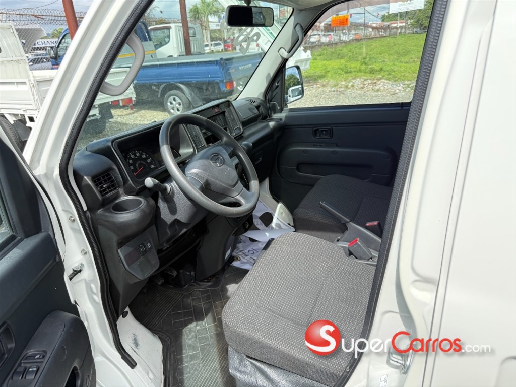 2019 Daihatsu Hijet — foto 7 / 11