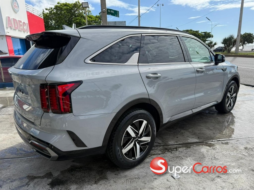 2022 Kia Sorento EX — foto 4 / 12