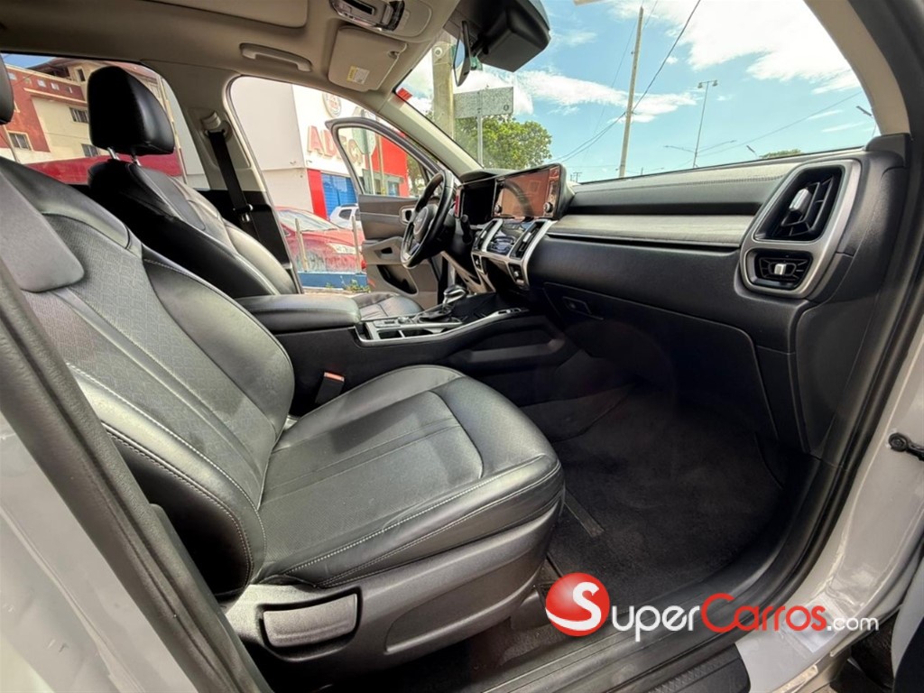 2022 Kia Sorento EX — foto 11 / 12