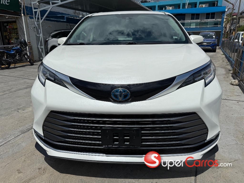 2021 Toyota Sienna Limited — foto 2 / 12