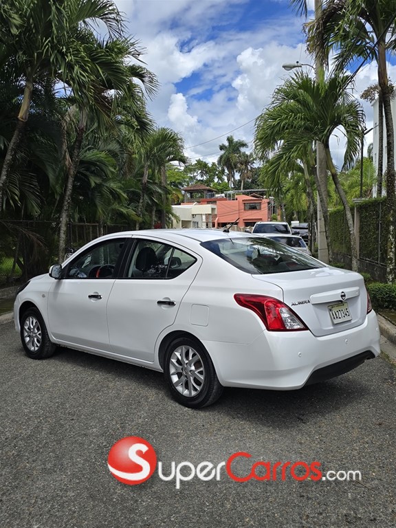 2022 Nissan Almera — foto 3 / 8