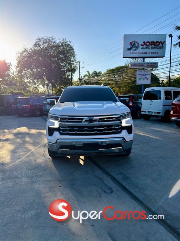 2023 Chevrolet Silverado 1500 LTZ Duramax — foto 3 / 12