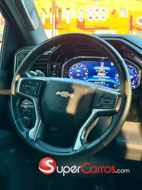 2023 Chevrolet Silverado 1500 LTZ Duramax — foto 9 / 12