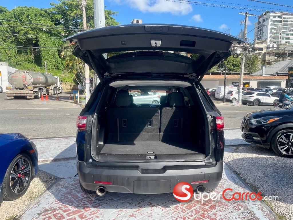 2020 Chevrolet Traverse LT — foto 10 / 12